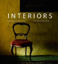 книга Interiors: The Home Since 1700, автор: Steven Parissien