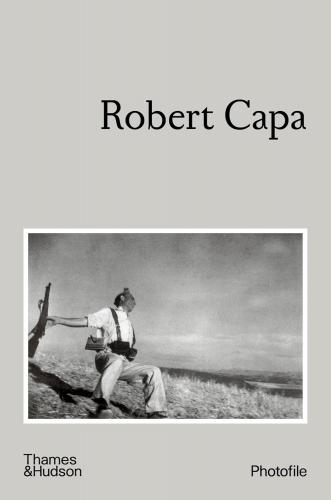 книга Robert Capa, автор: Jean Lacouture