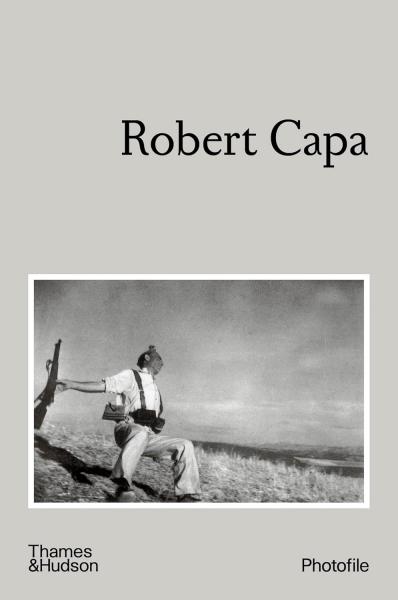 книга Robert Capa, автор: Jean Lacouture