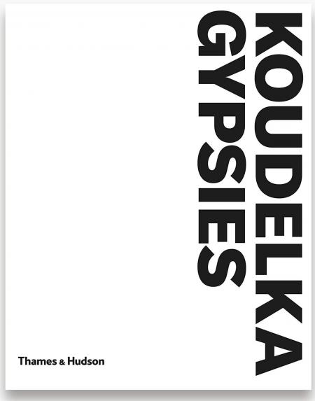 книга Koudelka Gypsies, автор: Josef Koudelka