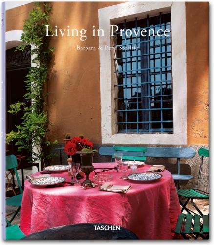 книга Living in Provence, автор: Barbara Stoeltie, Rene Stoeltie