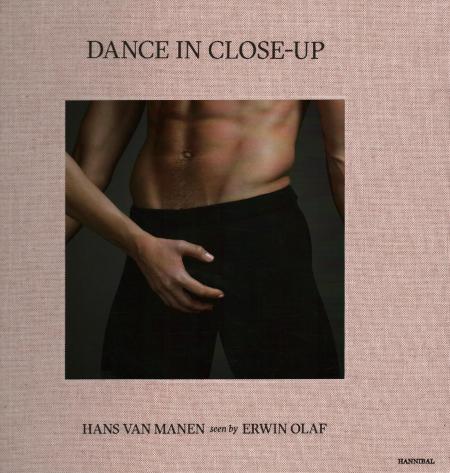 книга Dance in Close-Up: Hans van Mahen seen by Erwin Olaf, автор: Erwin Olaf