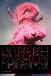 British Fashion Designers, автор: Hywel Davies