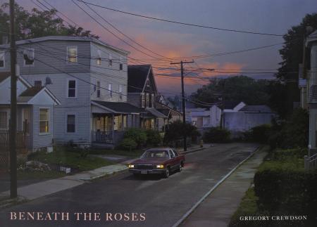книга Beneath the Roses: Photographs by Gregory Crewdson, автор: Gregory Crewdson