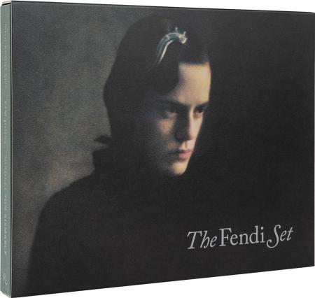 книга The Fendi Set: From Bloomsbury to Borghese, автор: Photographs by Nikolai Von Bismarck, Text by Kim Jones